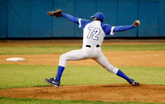 David Mena dejó sin jits en cinco capítulos a Villa Clara. Foto Tomada de Swing Completo
