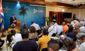 Conferencia de prensa de Bruno Rodríguez Parrilla Ministro del exterior de cuba tema expulsión de diplomáticos cubanos de la embajada cubano en EE.UU.