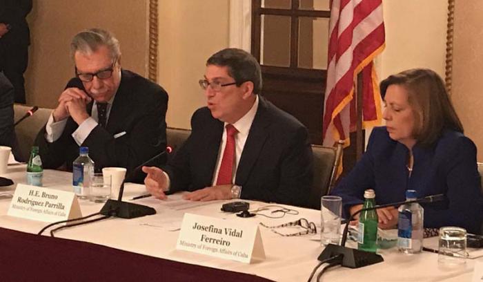 El canciller reiteró la disposición del gobierno cubano de continuar la expansión de las relaciones comerciales. 