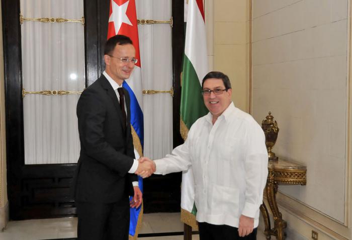 Bruno Rodriguez Parrilla, Ministro de Relaciones Exteriores de Cuba recibe al Excmo. Sr.Péter Szijjártó, Ministro de Asuntos Exteriores y Comercio de Hungria.