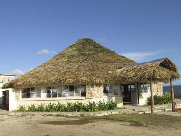 En varios centros del comercio y la gastronomía, la carpintería de madera dio paso a la de aluminio.