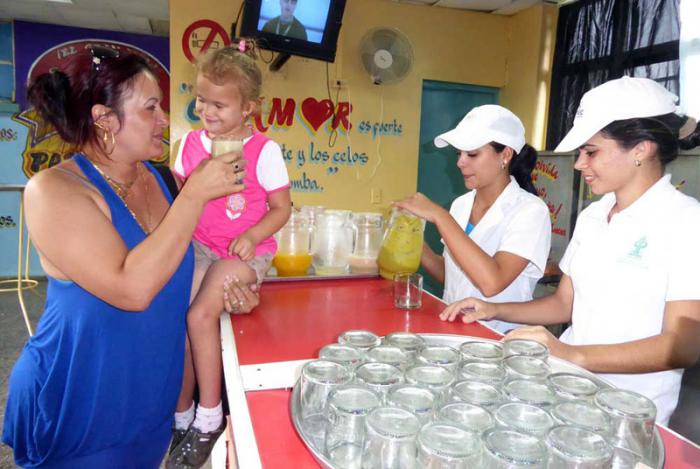 La juguera ubicada en el hospital Abel Santamaría trabaja ininterrumpidamente desde hace 11 años. foto del autor