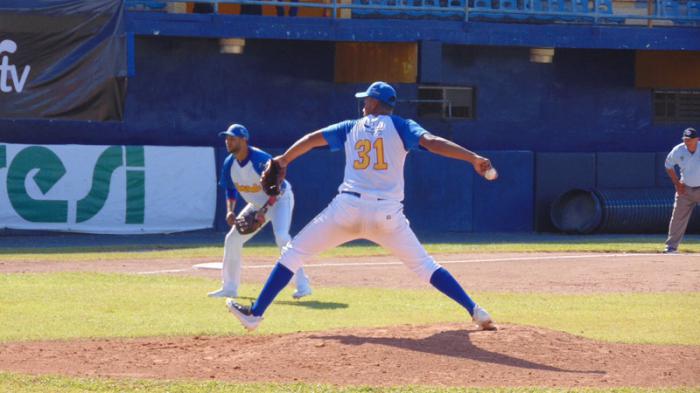 El derecho César Yanez controló a Cuba y les asestó su primera derrota. Foto: Federación Panameña de Béisbol