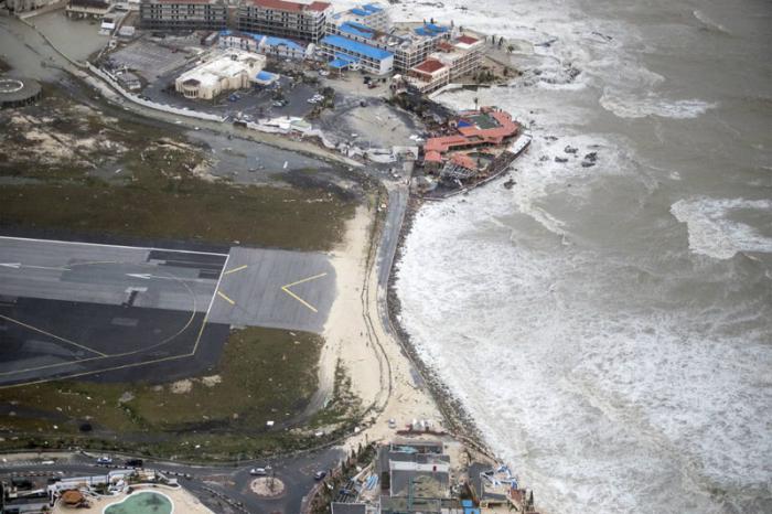 efectos del huracán irma en la Isla de sint marteen