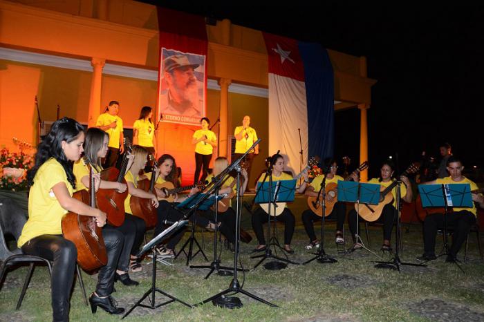 Velada en homenaje a Fidel en Bayamo