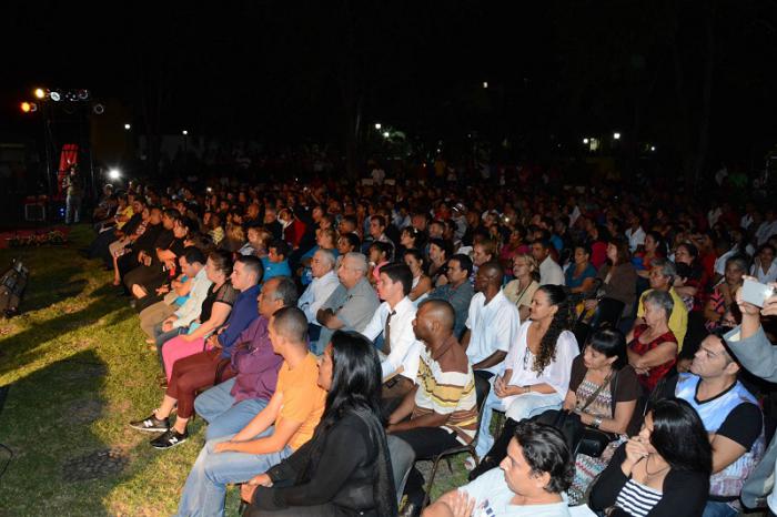 Velada en homenaje a Fidel en Bayamo