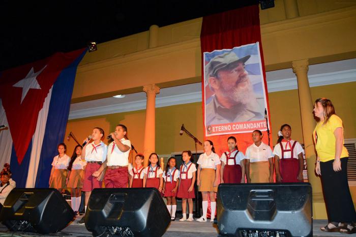 Velada en homenaje a Fidel en Bayamo