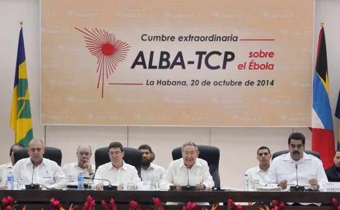 Entre los temas abordados por el bloque integracionista, estuvo la lucha contra el Ébola en África occidental, donde los médicos cubanos dieron su aporte para frenar la enfermedad. 