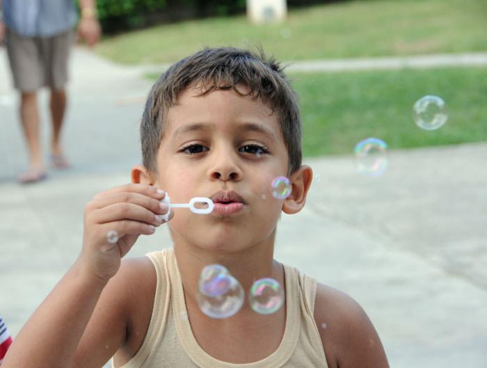 El bienestar de los más pequeños, una preocupación permanente. Foto: Juvenal Balán