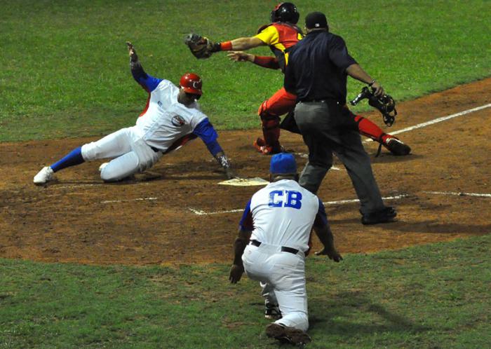 play off GRA vs MTZ 2018