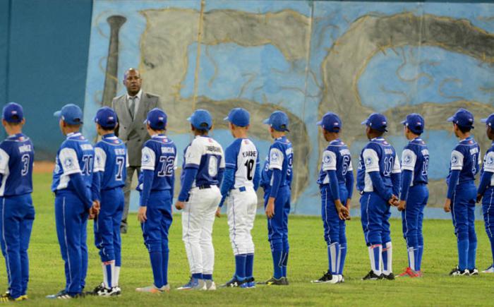 Retiro de Carlos Tabares