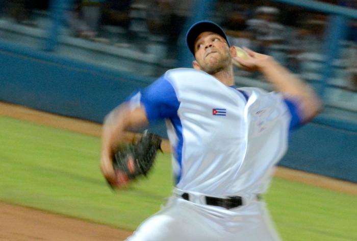 Beisbol Serie 57 IND-Play Off vs LTU Lanzador IND Misael Villa