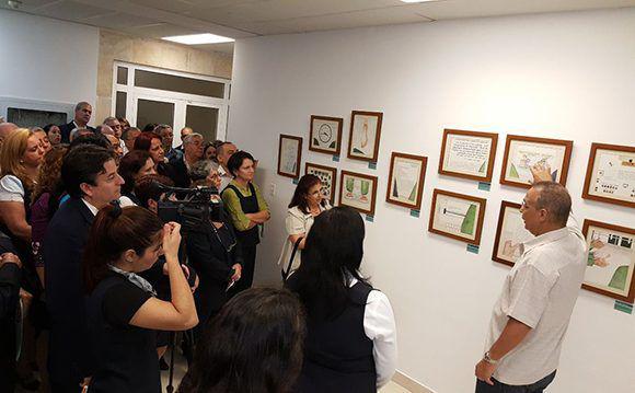 Inauguran exposición de acuarelas de Antonio Guerrero