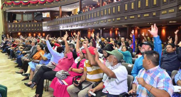 La decisión de celebrar los sufragios el 22 de abril fue aprobada por la Asamblea Nacional Constituyente. Foto: AVN