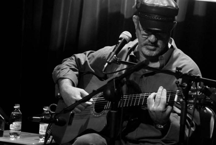 Para Pepe Ordás, los jóvenes son el público por excelencia de la trova.