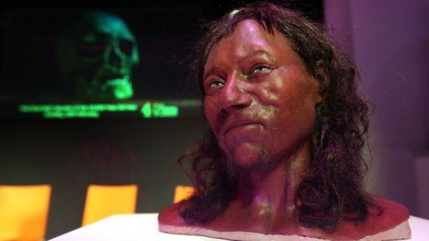Los antiguos mitos sobre superioridad de razas se subvierten a raíz de los estudios sobre el hombre de Cheddar. Foto: BBC