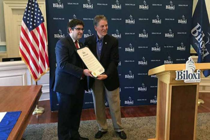 Alcalde norteamericano apoya mejoramiento de relaciones con Cuba