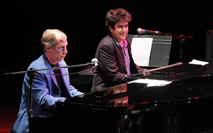 Los pianistas Ernán y Harold López–Nussa ofrecerán un concierto de lujo en el Teatro La Caridad el próximo sábado. 