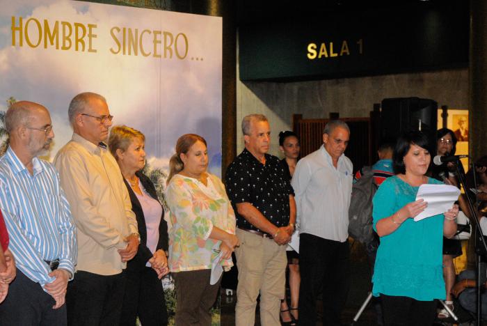 Entrega de la Distinción Félix Elmusa a periodistas destacados de nuestra prensa en el Memorial José Martí de la Plaza de la Revolución.