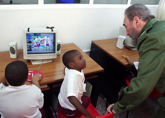 Fidel y los niños