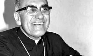 ÓSCAR ARNULFO ROMERO 