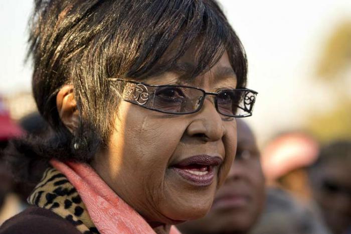 La luchadora contra el apartheid, Winnie Mandela, falleció a los 81 años. Foto: PL