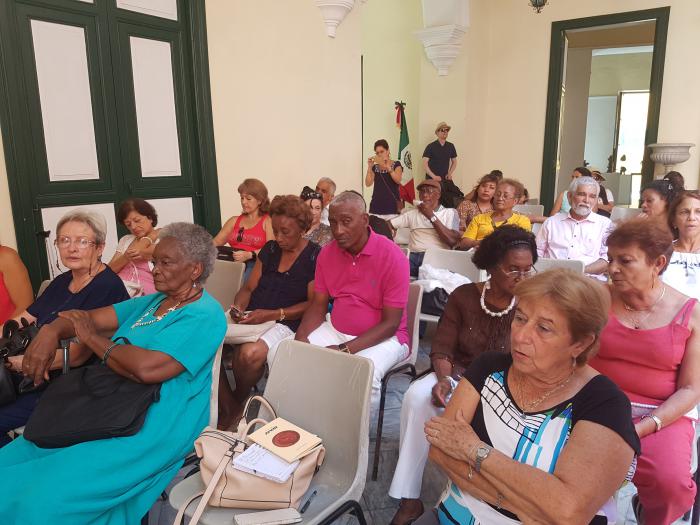 La tertulia Sol Adentro