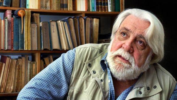 El escritor Daniel Chavarría fue Premio Nacional de Literatura de Cuba
