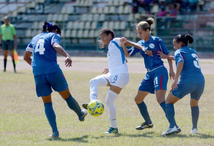 Futbol F Cuba vs Nicaragua