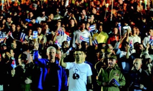 El General de Ejército acompaña a la juventud en los desafíos de hoy. Foto: Estudios Revolución