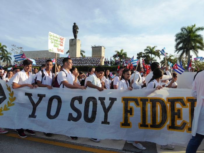 La plaza del Che fue testigo del compromiso de los villaclareños con la obra de la Revolución. foto del autor