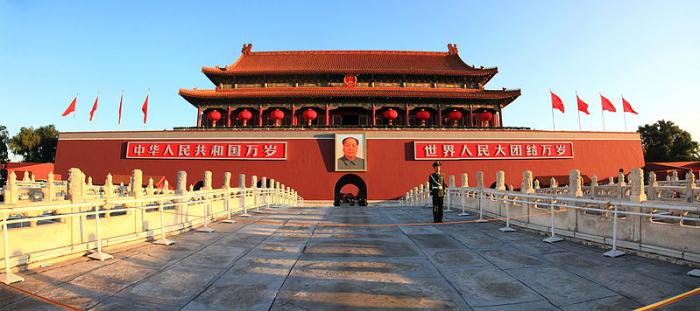 Se dice que al menos una vez en su vida, los chinos deben llegar a ese sitio a honrar a Mao.