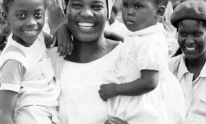 Miriam Nghitotovall