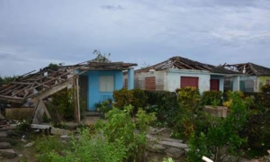 Viviendas afectadas por tornado en Cueto.
