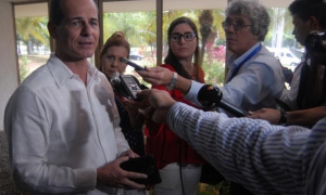 Declaraciones a la prensa del vicecanciller cubano Rogelio Sierra Díaz