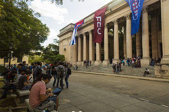 Debatirá Comité Nacional de la UJC cambios en Educación.
