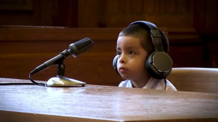 Es imposible pensar que entenderán lo que está ocurriendo en el tribunal . Foto: El Periódico