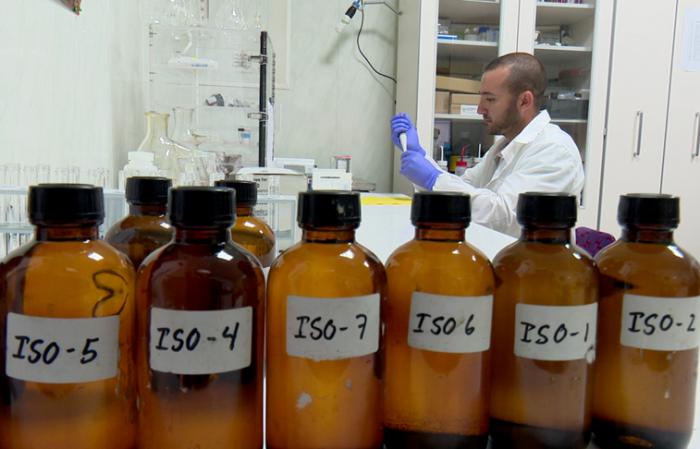 El MSc. Alejandro García Moya, aspirante a investigador del CEAC, coordina el proyecto.