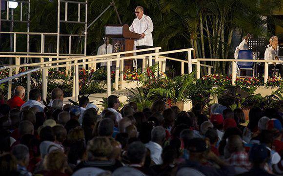 Lázaro Expósito Canto, miembro del Comité Central y Primer Secretario del Partido Provincial de Santiago de Cuba