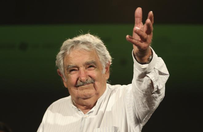 JOSÉ MUJICA