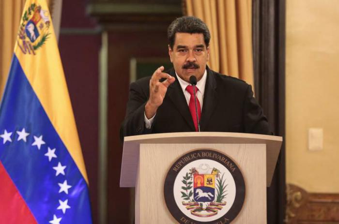 Maduro denuncia atentado en su contra