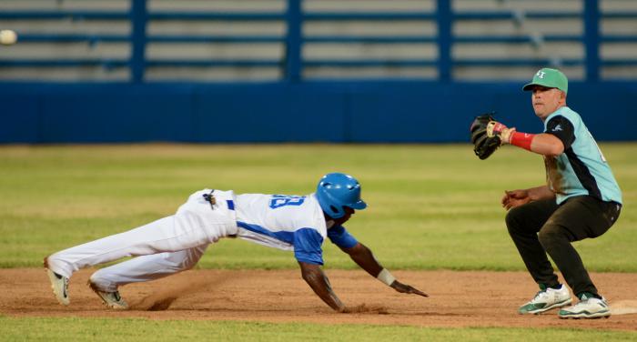Beisbol Serie 58 IND vs La Isla