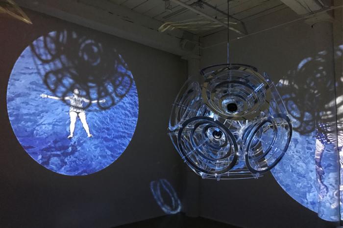 Flotabilidad puede verse a lo largo de agosto en la Galería Habana