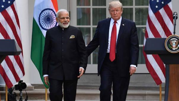  El primer ministro indio, Narendra Modi, junto al mandatario norteamericano Donald Trump. FOTO: EFE