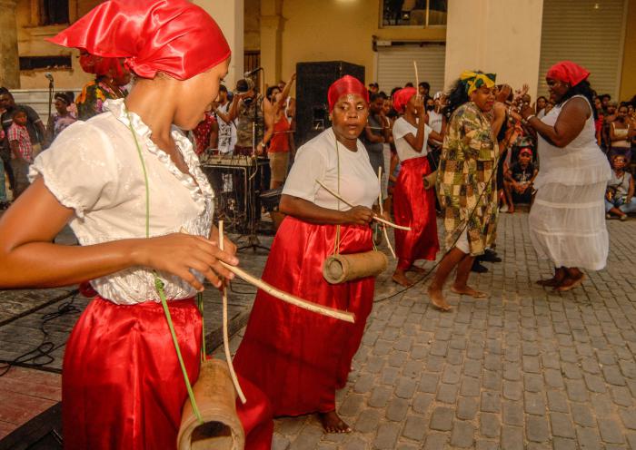 La Ruta de la Rumba 2018.Inaguración en la Plaza de Belen, grupo Sangre Mezclada de Haiti