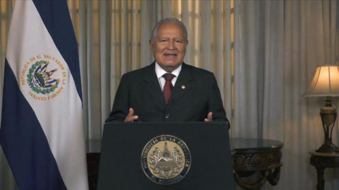 El presidente de El Salvador, Salvador Sánchez Cerén, anunció en televisión el restablecimiento de las relaciones diplomáticas con China