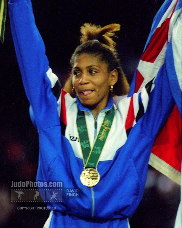 Driulis Gonález es la judoca cubana mñas laureada de la historia de este deporte. Ganó la medalla de oro olímpica en Atlanta-1996, antes había alcanzado bronce a ese nivel en Barcelona-1992. En los Juegos del 2000, en Sydney, fue subcampeona olímpica, y  en Atenas-2004 alcanzó otra presea bronceada bajo los cinco aros. Fue además dos veces campeona