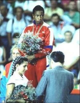 Odalys Revé fue la primera mujer judoca de Latinoamérica y del Caribe en conquistar una corona de laurel olímpica. Se la ciñó en la edición de Barcelona-1992