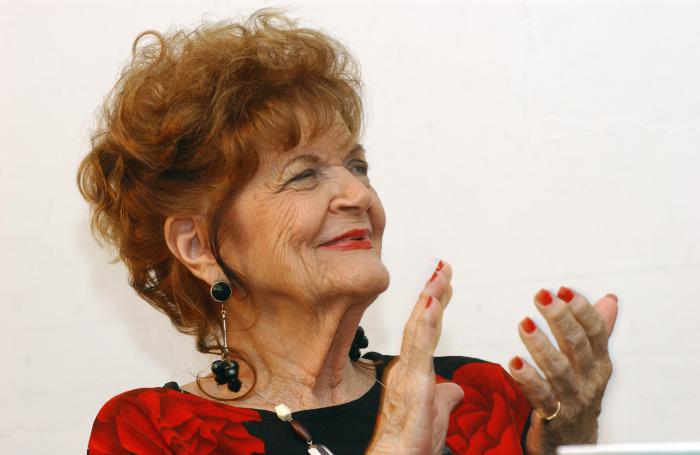 Carilda Oliver Labra, gloria de las letras hispanas. foto: juvenal  balán