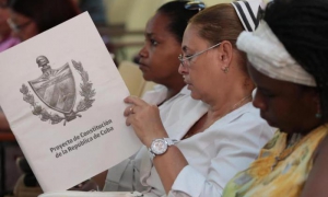 médicos debatirán proyecto de constitución